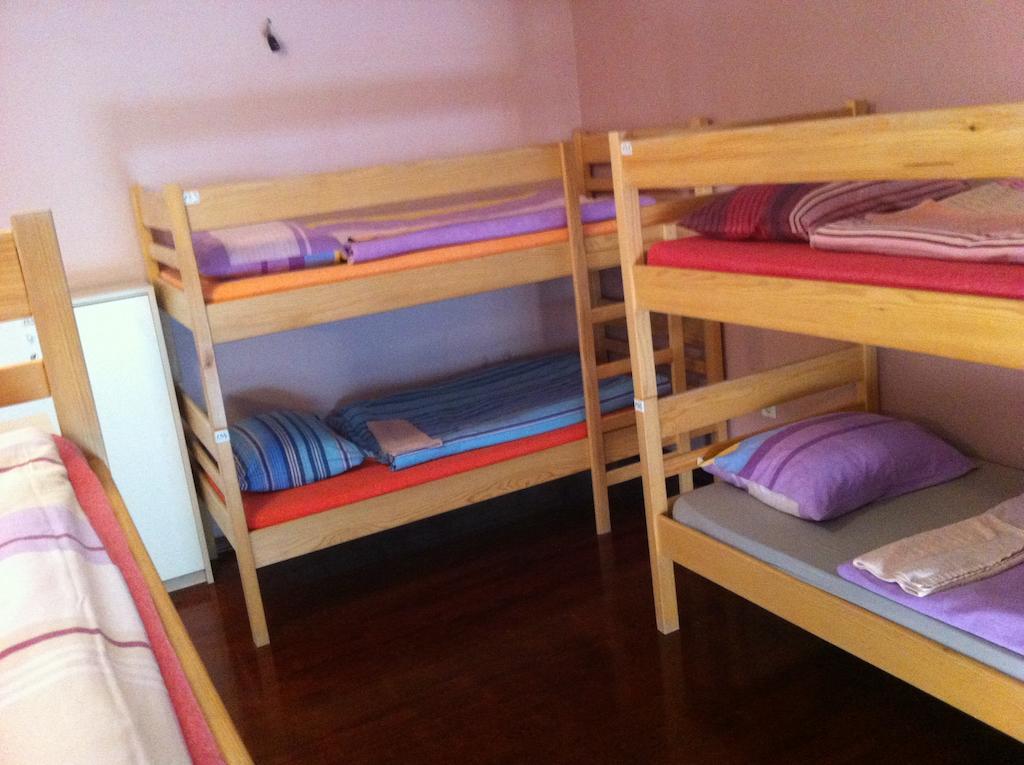 The Wallaby House Hostel Zágráb Szoba fotó